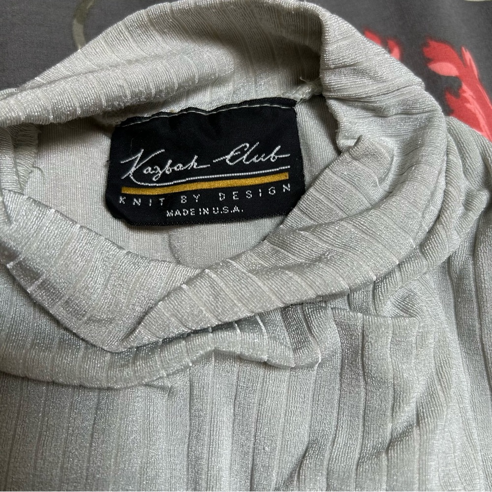 Vintage short-sleeve turtleneck shirt - Picture 4 of 4